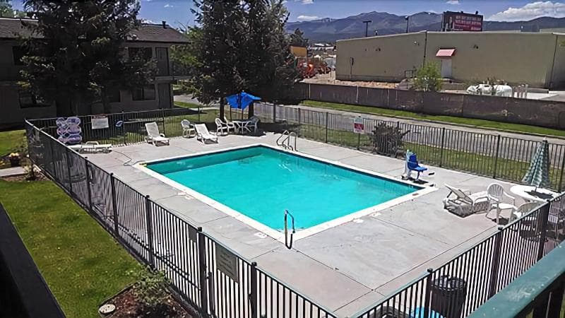 Motel 6 Ely main