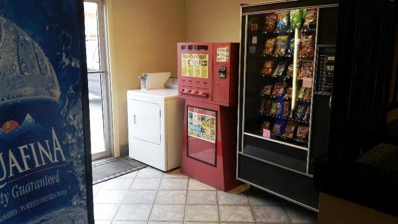 Motel 6 Elk City OK main