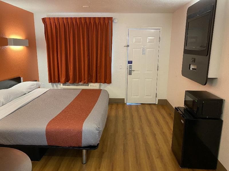 Motel 6 Youngstown Oh 2