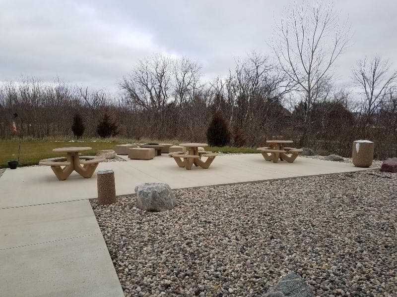 Boulders Inn & Suites 5