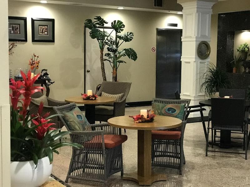 Greentree Inn & Suites Alhambra 5