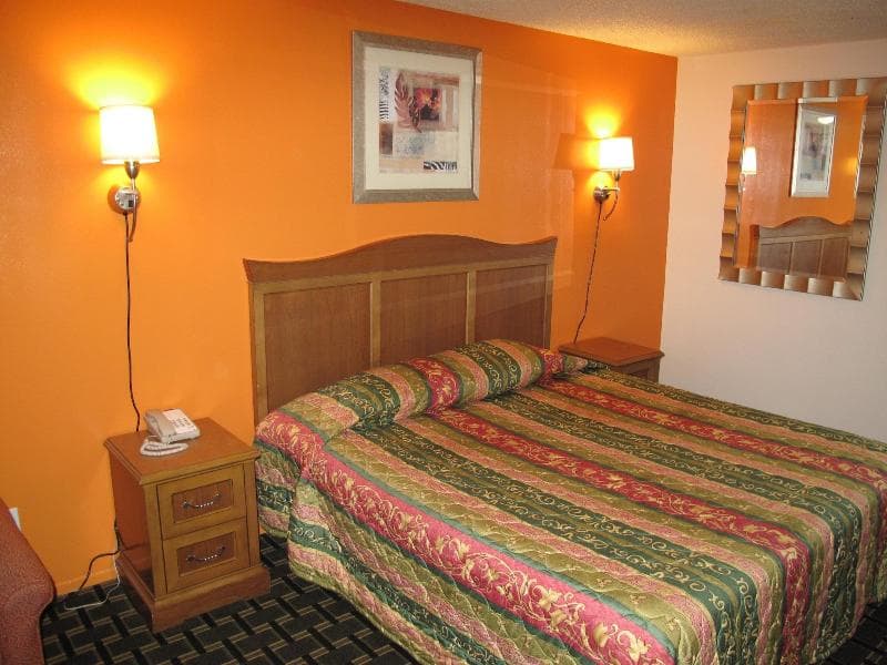 Anaheim National Inn 3