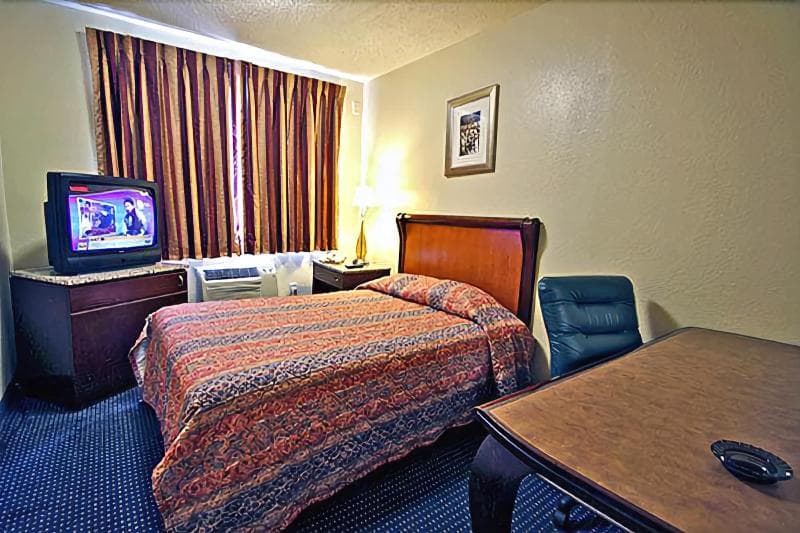 Motel 6 Washington Dc - Convention Center 3