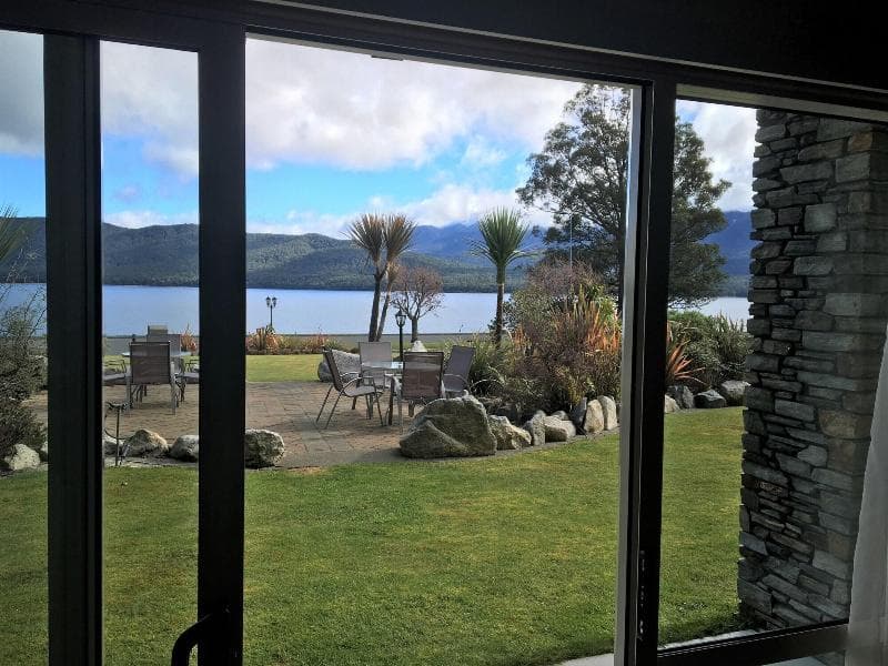 Fiordland Lakeview Motel And Apartments main