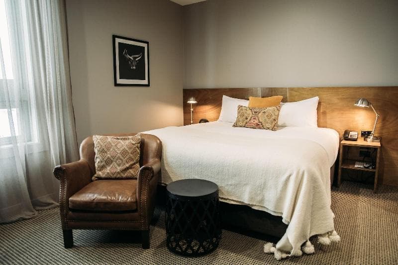 King And Queen Hotel Suites 5