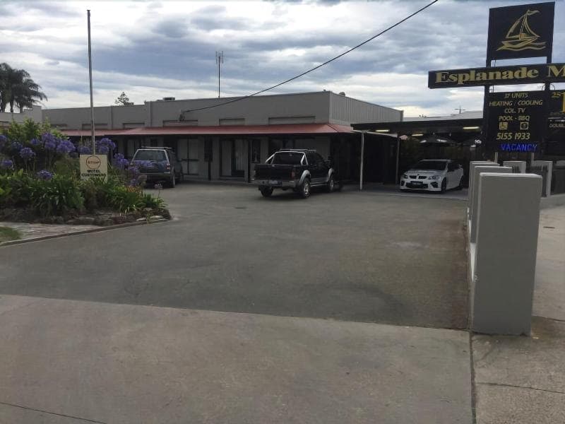 The Esplanade Motel 5