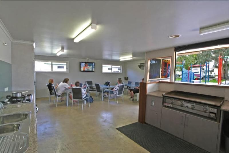 Apollo Bay Holiday Park 3