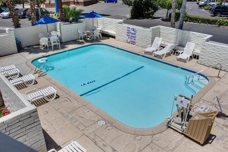 Motel 6 Bakersfield South 5