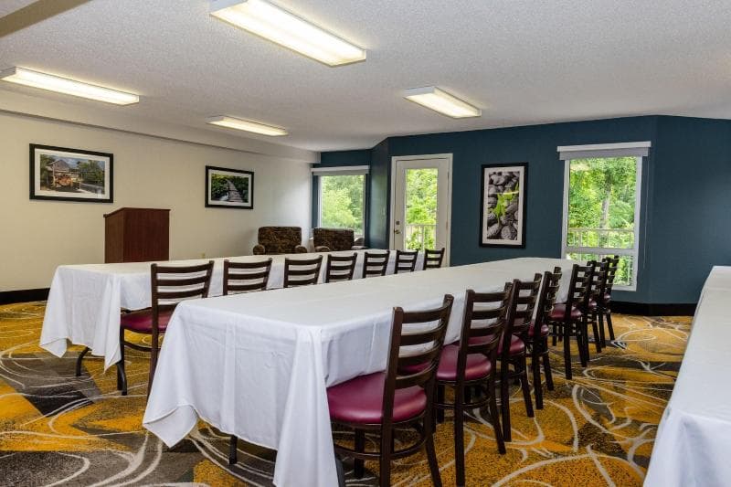 Twin Mountain Inn & Suites 1