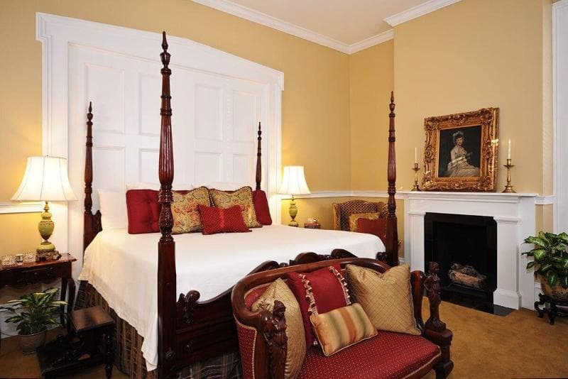 The Presidents Quarters Inn 5