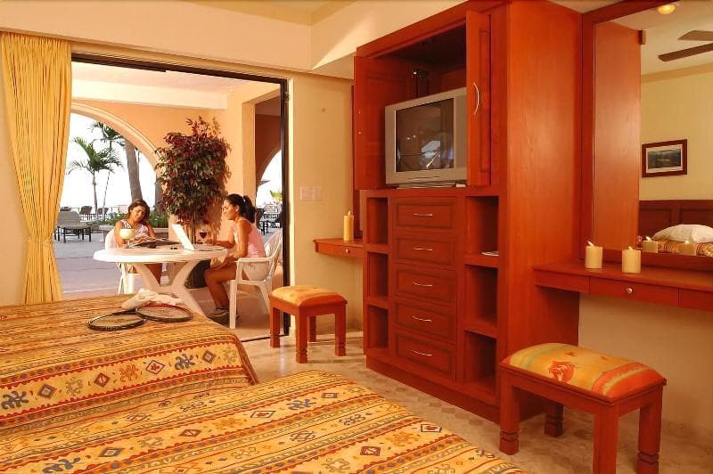 Hotel Palmas De Cortez 5