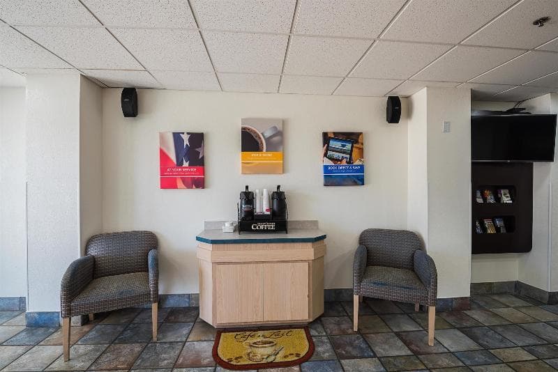 Motel 6 Athens 2