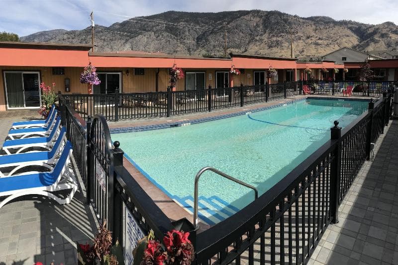 Sahara Courtyard Inn Osoyoos main