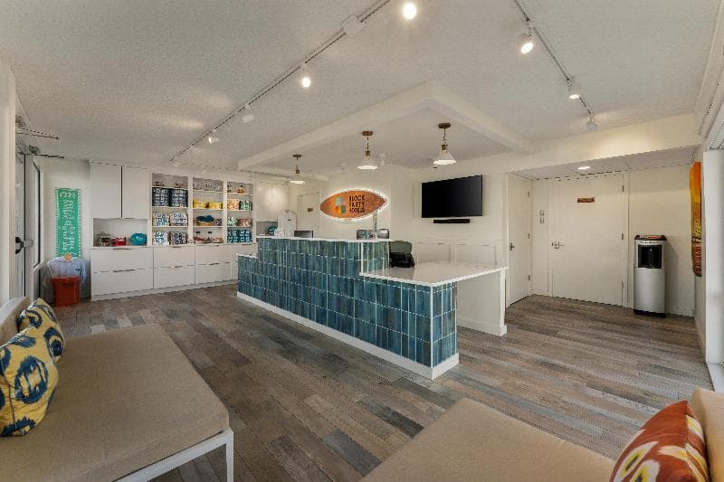 Beach House Dewey 3