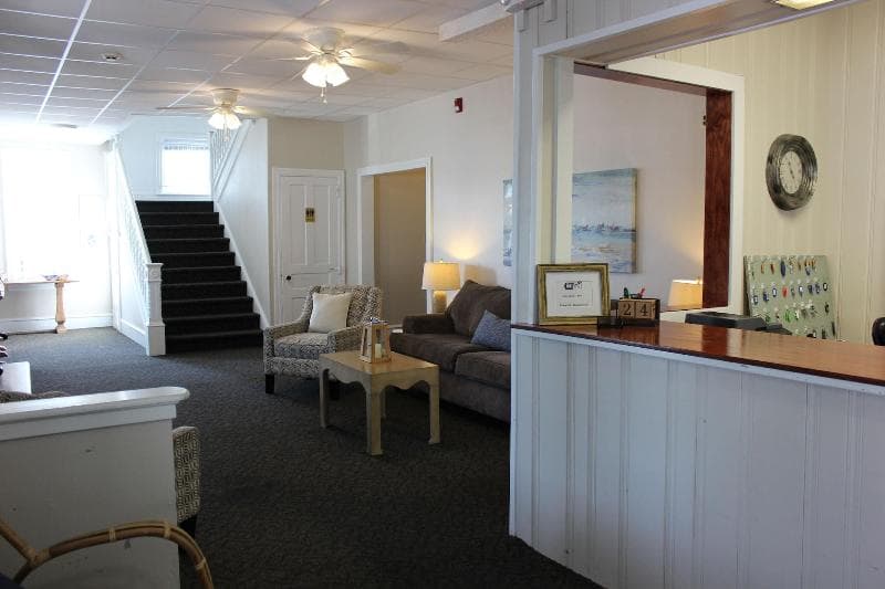 Blue Water Inn 5