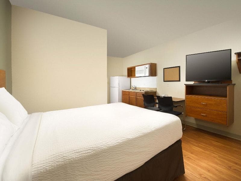 Woodspring Suites Harlingen 2