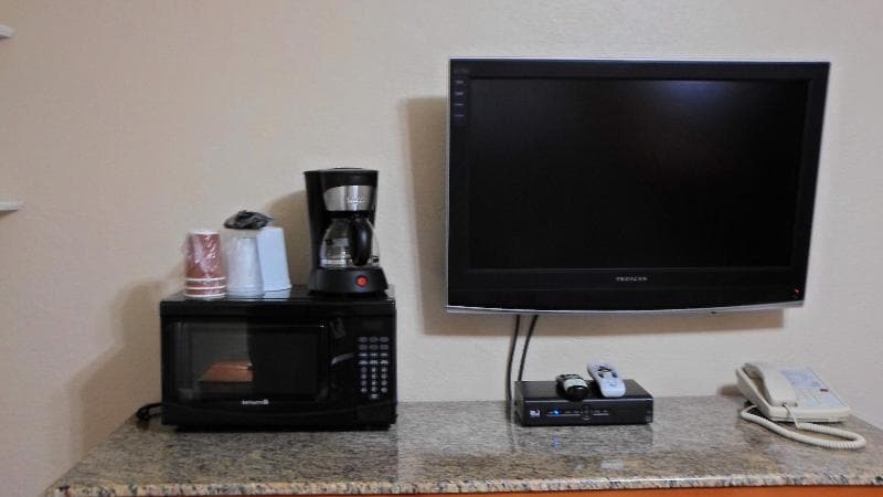 Hitching Post Studios Inn 2