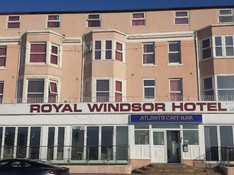 New Royal Windsor Hotel 5