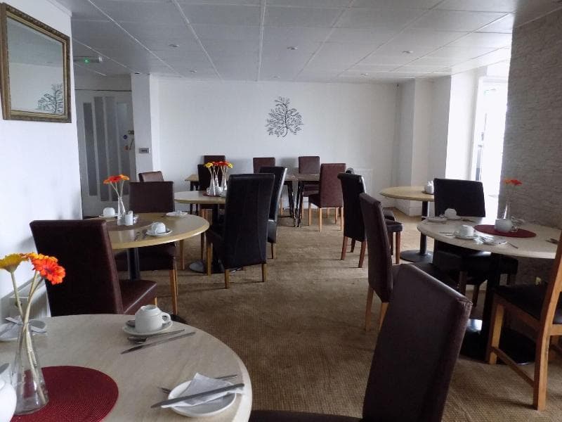 New Royal Windsor Hotel 2