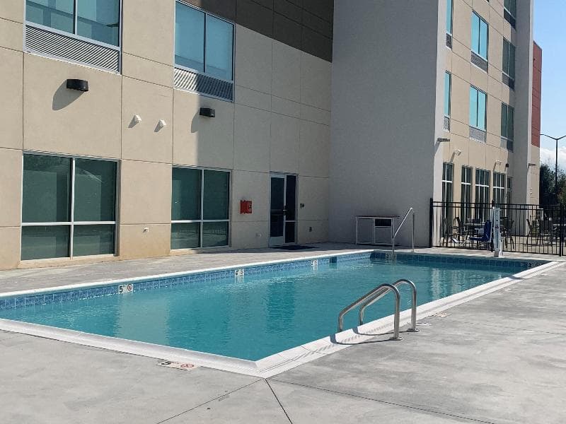 Holiday Inn Express And Suites Marion main