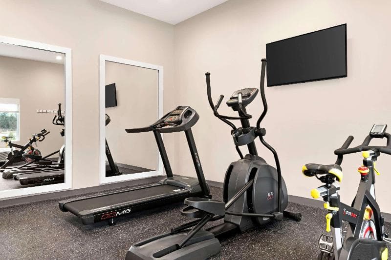 Days Inn Suites Beaumont West I10 Walden photo 1