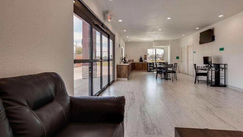 Surestay By Best Western Baytown 5