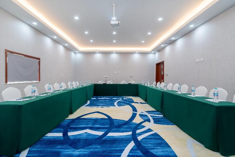 Holiday Inn Express Jinan Jingshi Road photo 1