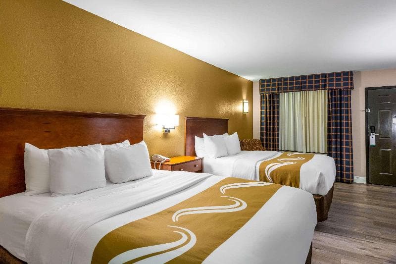 Quality Inn photo 1