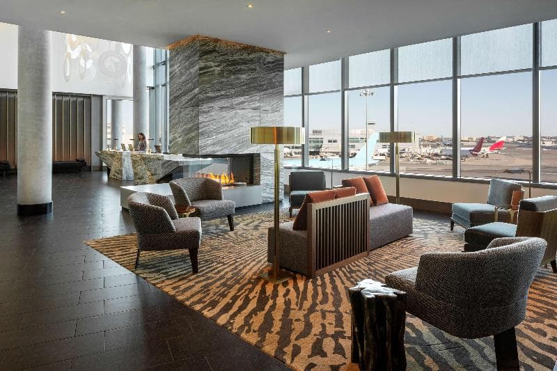 Grand Hyatt At Sfo 3
