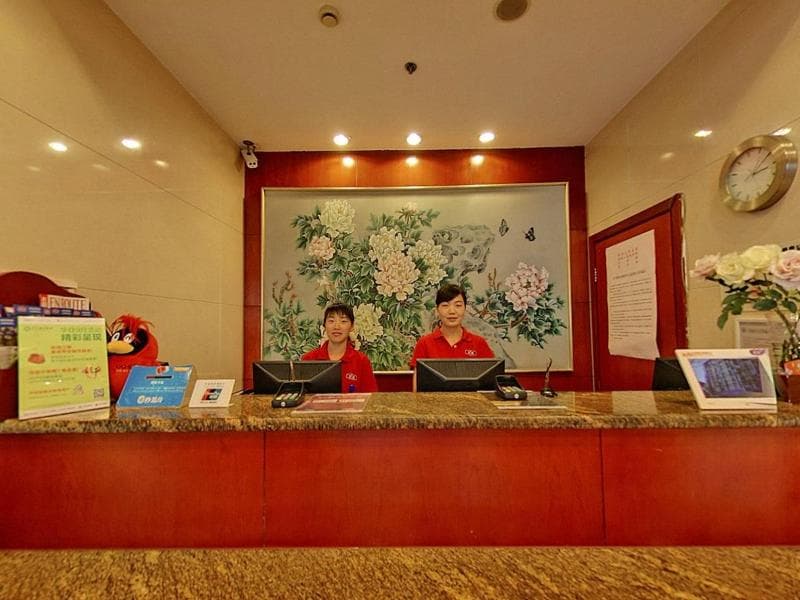 Hanting Hotel (Shanghai Xiangyang Road) 4