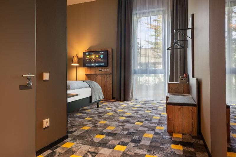 Holiday Inn - The Niu, Timber Esslingen 5