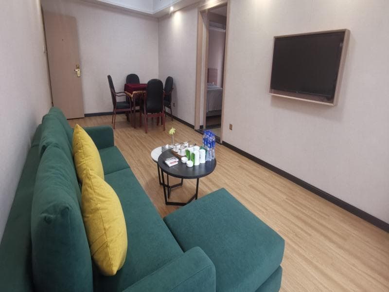 Greentree Inn Chengdu High Tech Development West Zone Shidai Tian Street Express Hotel (Adults Only) main