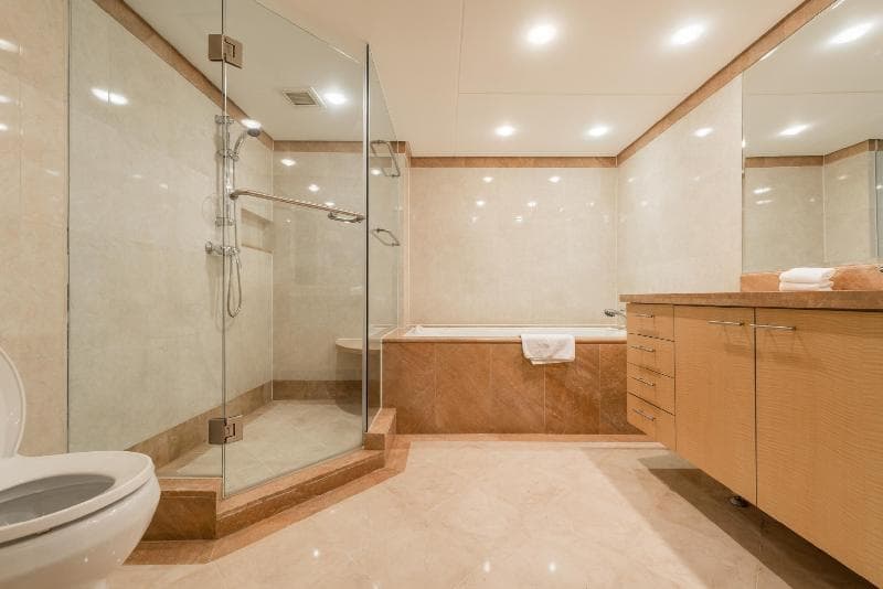 Shanghai Centre Serviced Apartment 5