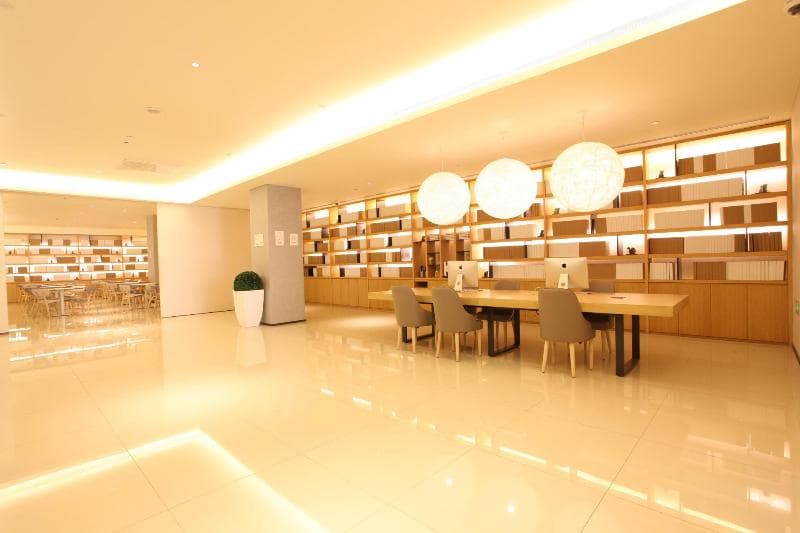 Ji Hotel Shanghai The Bund Tiantong Road 2