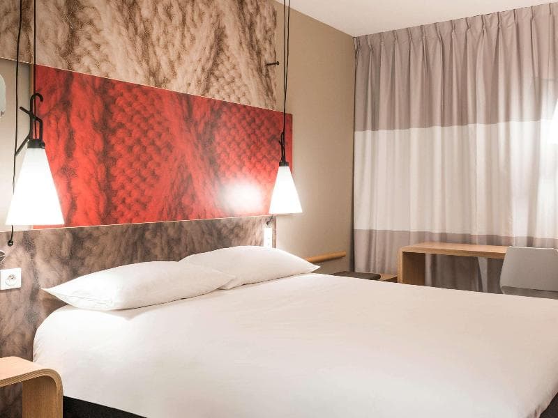 Ibis Apartado 4