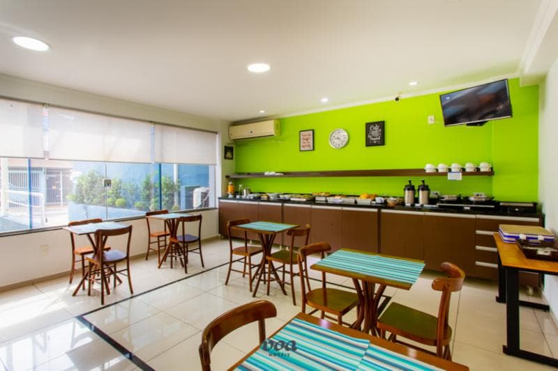 Convenience Hotel 5