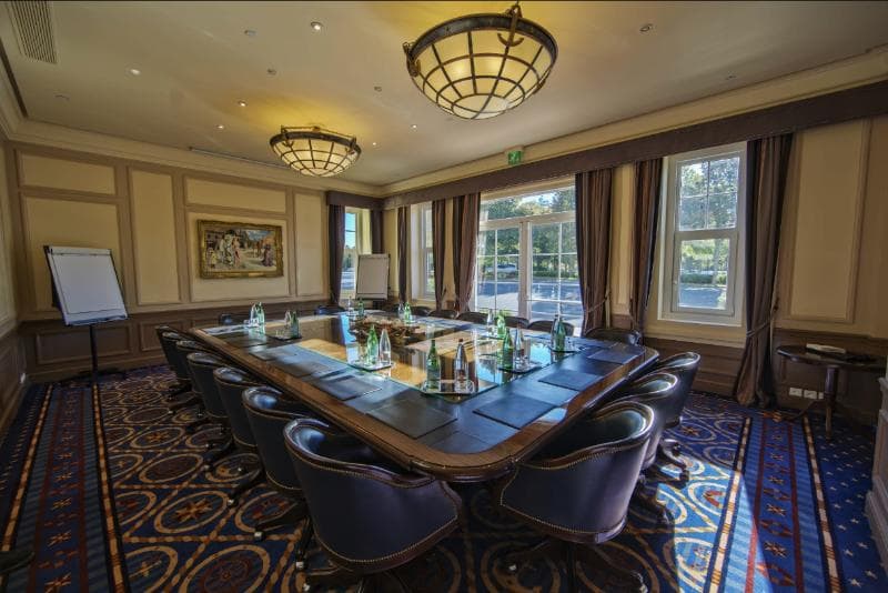 Disney's Newport Bay Club main