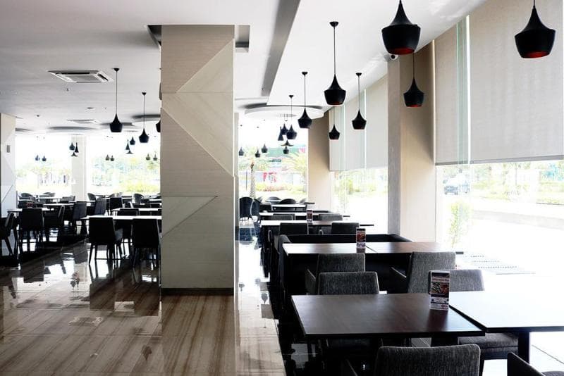 Wing Hotel Kualanamu 4