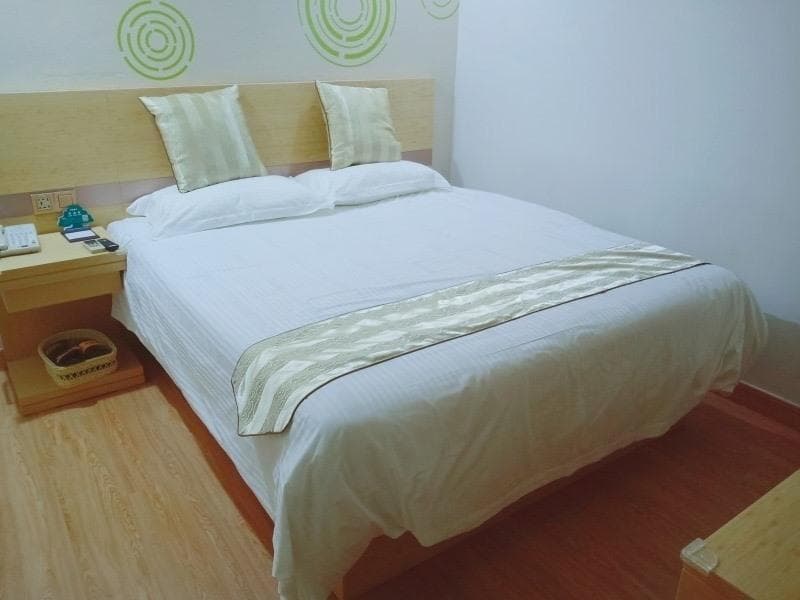 Greentree Inn Nanjing Jiangning District Wandaplaz 1