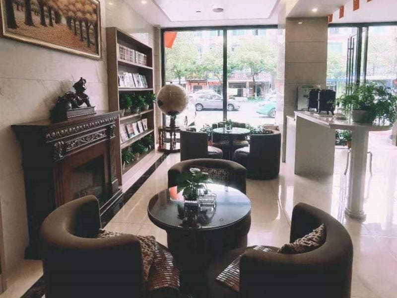 Greentree Inn (Zhangjiagang Jingang Town, Rt-Mart) 3