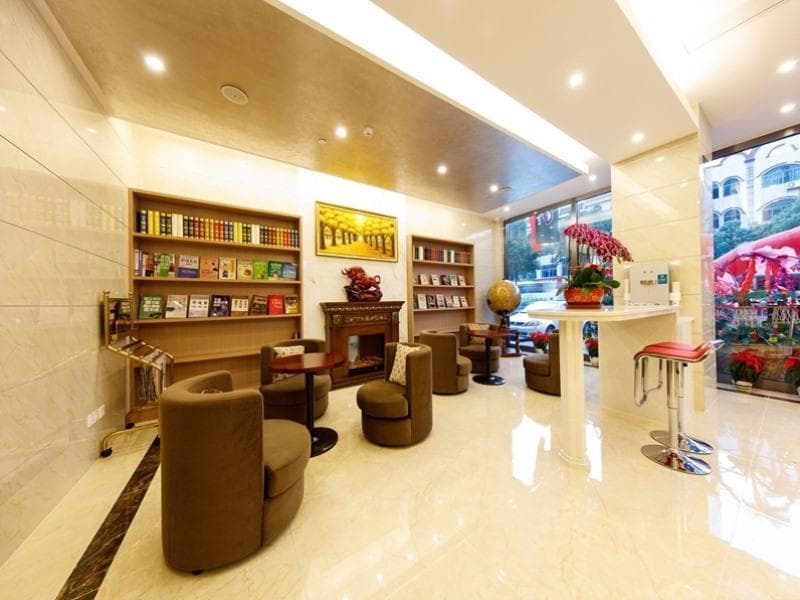 Greentree Inn (Zhangjiagang Jingang Town, Rt-Mart) 4