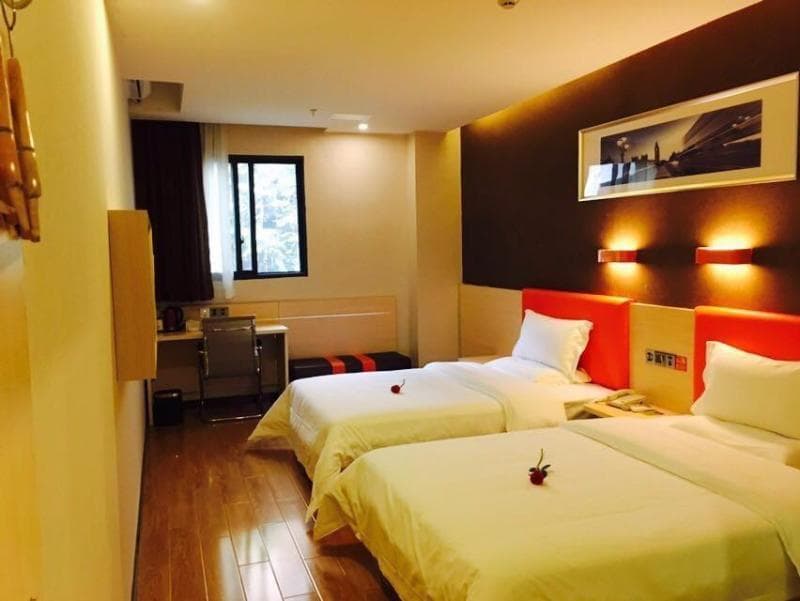 7Days Premium Guangzhou Zengcheng Xintang Plaza main