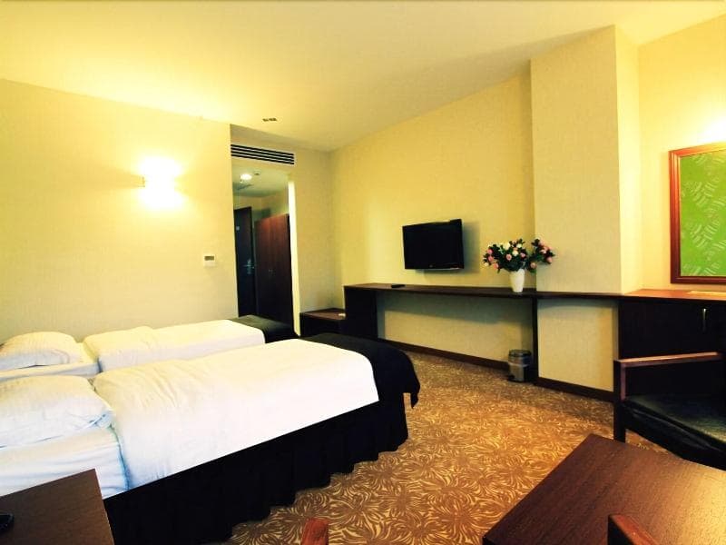 Highway Otel 3