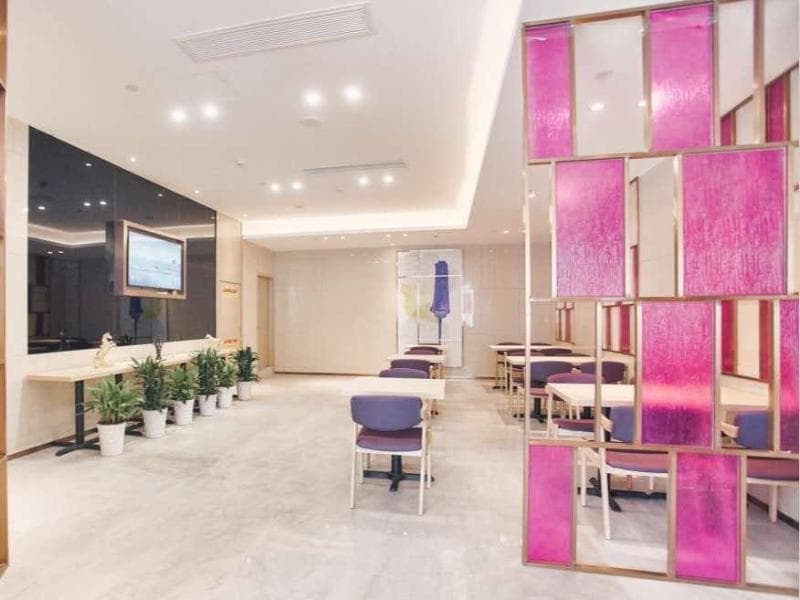 Lavande Hotels Ningbo South Railway Station North photo 1