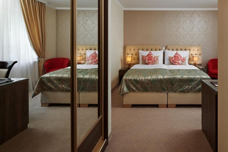 Honour And Grace Hotel 5