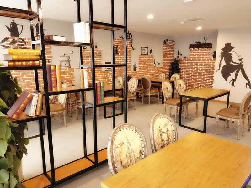 James Joyce Coffetela Chengdu Longquan Dongfang Hu photo 1
