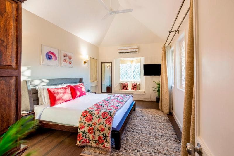 Beach House Madh Island , Mumbai 1