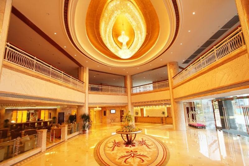 Mingguang International Grand Hotel Haikou 3