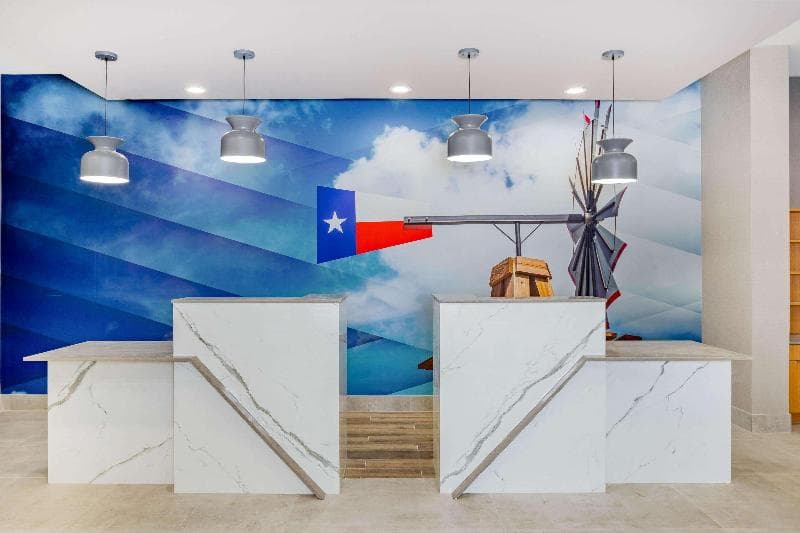 La Quinta Inn & Suites by Wyndham Katy 3