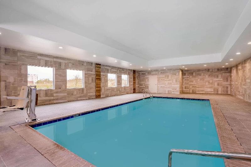 La Quinta Inn & Suites by Wyndham Katy 4
